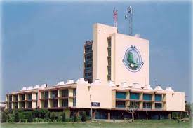Coronavirus: Kashmir University makes attendance optional