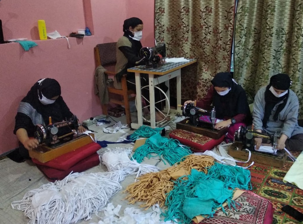 COVID-19: JKRLM manufactures 2.82 lakh masks through SHGs in Kashmir division