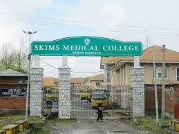Non performing docs aghast with me, says Principal SKIMS Bemina College
