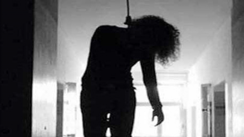 26-yr-old man ‘hangs himself’ in Dooru