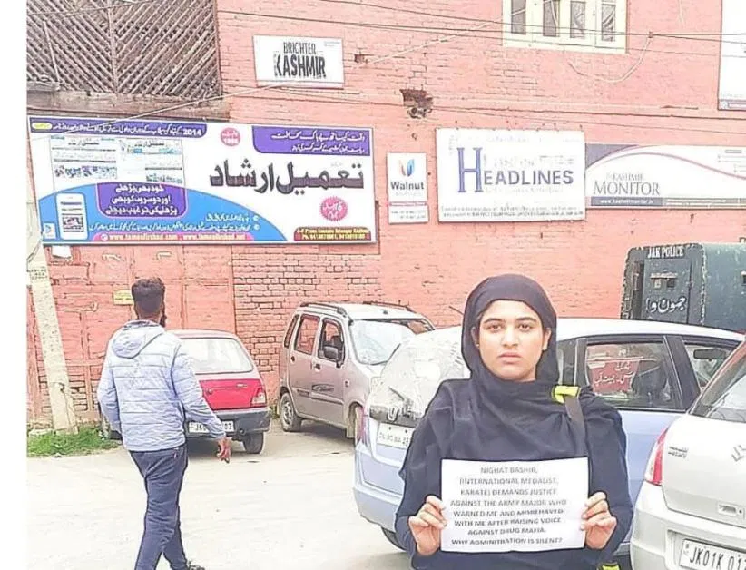 Sopore girl who threatened to commit suicide is in police custody now