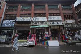 Re-opening of markets: Covid cases may show upward trend in days ahead, says Div Com
