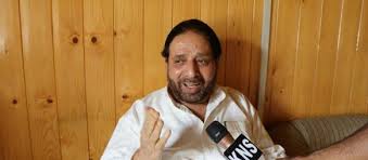 Whosoever will work for bringing Article 370, 35(A) back, will get my support: Hakeem Yasin