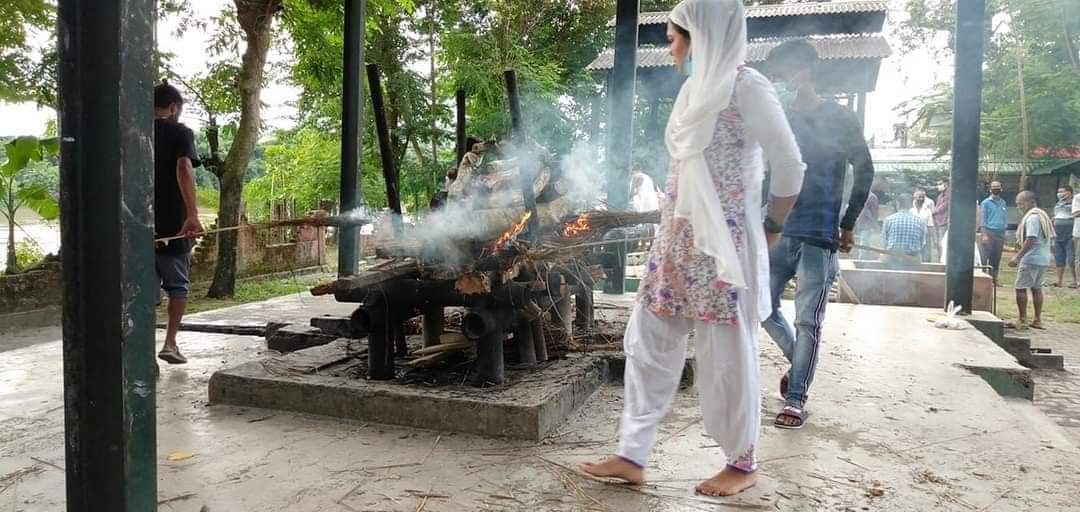 Muslim woman performs last rites of Hindu sworn-brother in Assam