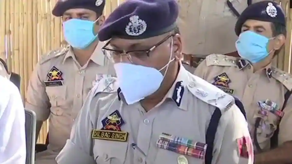 Pakistan militant outfits drop weapons via drones to supply in Kashmir, 3 Lashkar men caught in Rajouri: DGP Dilbagh Singh