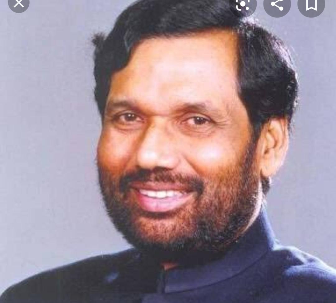 Ram Vilas Paswan, Union Consumer Affairs Minister, Dies at 74 Days After Undergoing Heart Surgery at Delhi Hospital