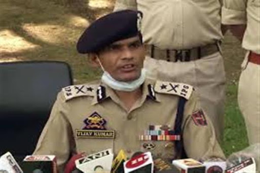 Forces don’t want create ‘unnecessary’ trouble to travelers, frisking being carried out only after credible inputs: IGP Kashmir Vijay Kumar
