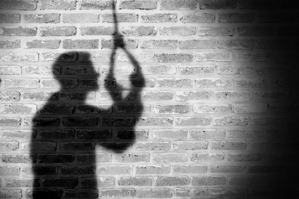 Army man ends life by committing suicide in Pooch