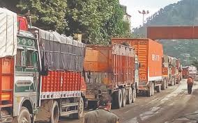 One-way traffic from Jammu on Srinagar-Jammu highway tomorrow