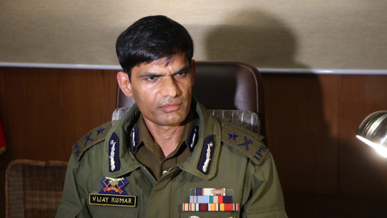 IGP Kashmir, SSP Srinagar Says To Facilitate Essential Services Including Media Persons During Lockdown