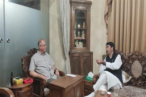 Mir, Karra discuss Rahul Gandhi’s two days visit to Kashmir