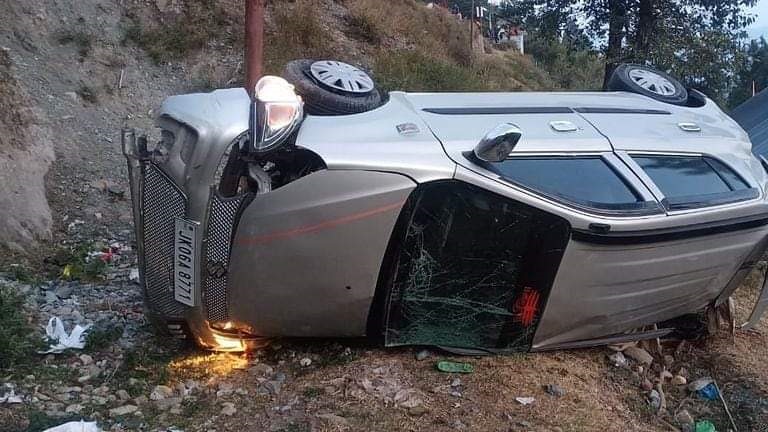 One killed, two injured as car overturns in J&K’s Ramban