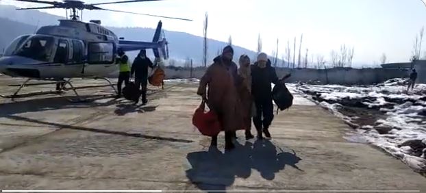 Amid closure of road, two patients airlifted from Gurez to Bandipora