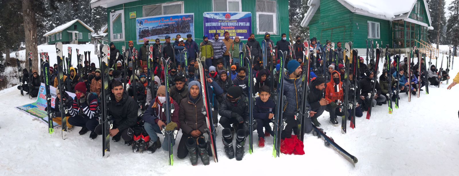 YSS Department Start 15 days Skiing Training at Gulmarg