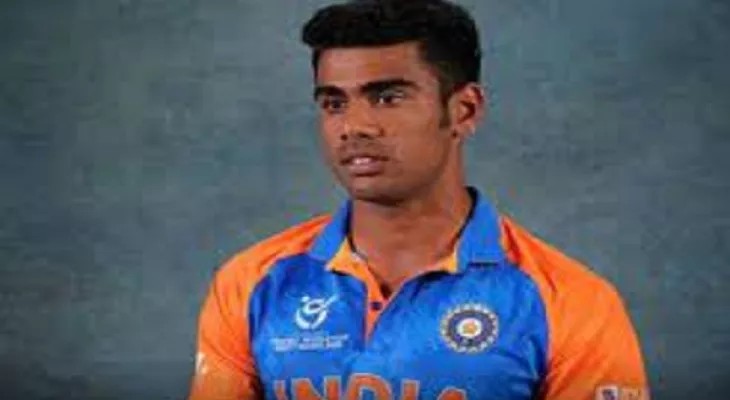 Am diehard fan of Dhoni: Hangargekar