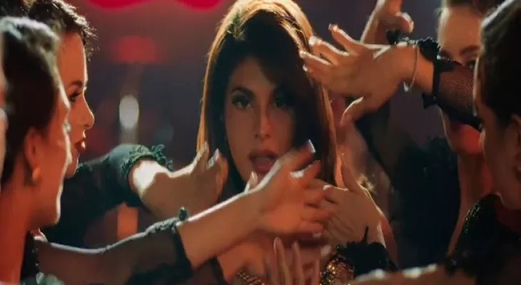 Jacqueline’s ‘Mud Mud ke’ song hot