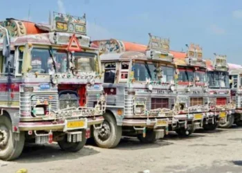 Transporters Body Calls For ‘Chaka Jam’ In Kashmir On March 30