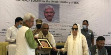 LG also releases Kashmiri poetry collection by Dr Ghulam Nabi