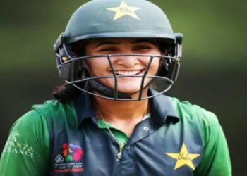 Pak need to carry momentum forward: Maroof