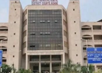 2 injured in accidental firing in Delhi court