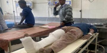 2 non-locals labourers injured in Pulwama attack
