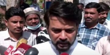 Congress can’t see beyond Gandhis: Anurag Thakur