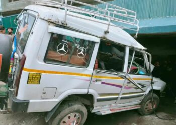 3 soldiers killed, 5 injured in Shopian accident