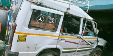 3 soldiers killed, 5 injured in Shopian accident