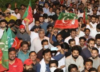 Imran’s party seeks complaints from victims of political vendetta