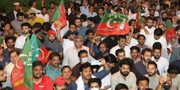 Imran’s party seeks complaints from victims of political vendetta
