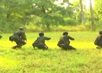Naxals attack camp, slay tribal leader, torch tractors in Chhattisgarh