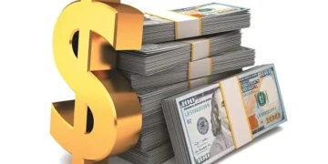 Rupee falls 4 paise against USD