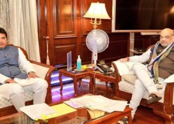 Tripura CM meets Amit Shah