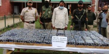 Bandipora Police Recovered 1300 Bottles of Contraband Substance COCAS-DX.Accused Arrested, Case FIR registered