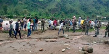 Flash floods wash away culvert in Poonch