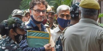 On hunger strike in Tihar jail, Yasin Malik put on IV fluids, shifted to medical investigation room