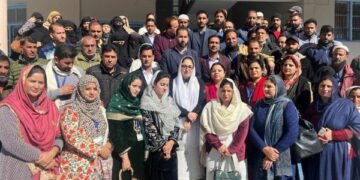 Dr. Darakhshan Andrabi attends programmes at Faridiya Educational Institute in Kishtwar