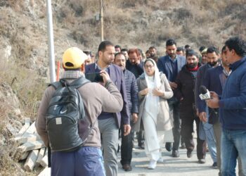 Dr Darakhshan Andrabi inspects ongoing construction works at the shrine of Hazrat Sakhi Zainuddin Wali (at Aishmuqam today