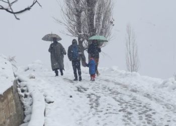 Mercury Drops After Snowfall, Rains In J&K; Minus 10.4°C In Gulmarg