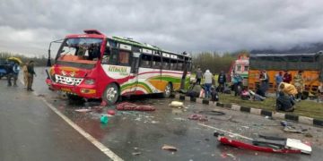 4 people from Bihar killed, 32 injured in Pulwama bus accident