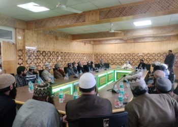 20-Rakats Taraveeh with Khatm-e-Quran to be ensured at all Shrines, Masjids during Ramadhan: Dr Darakhshan Andrabi