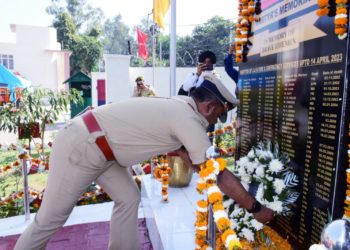  Fire Service Day Observed In Srinagar To Pay Homage To Martyrs