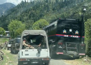 5 soldiers killed, officer injured in blast in Rajouri: Army