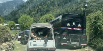 5 soldiers killed, officer injured in blast in Rajouri: Army