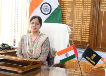 Ayushi Sudan Assumes Charge As DC Kupwara
