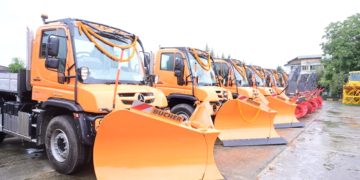 LG dedicates specialized snow clearance equipments to public
