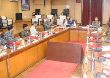 Top officials meet to ‘strategise’ security in JK   