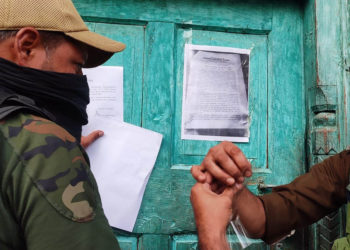 Police attaches house of harbourer of Hizb commander Naikoo 