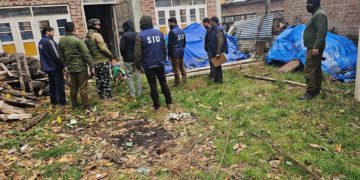 Non-Local Labourer Case: SIU Conducts Search In Shopian