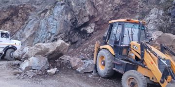 Bandipora Dodges Disaster: Landslide Near Sunset Point Saderkoot Thwarted by Swift Response